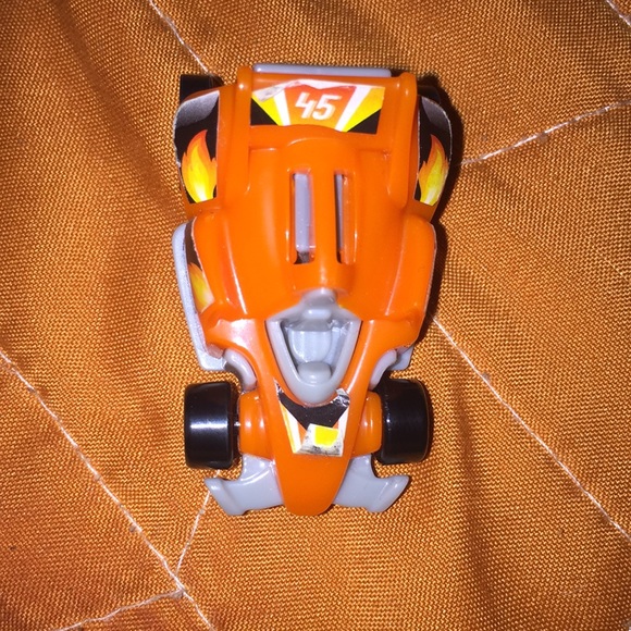 Tiny car - Picture 2 of 6